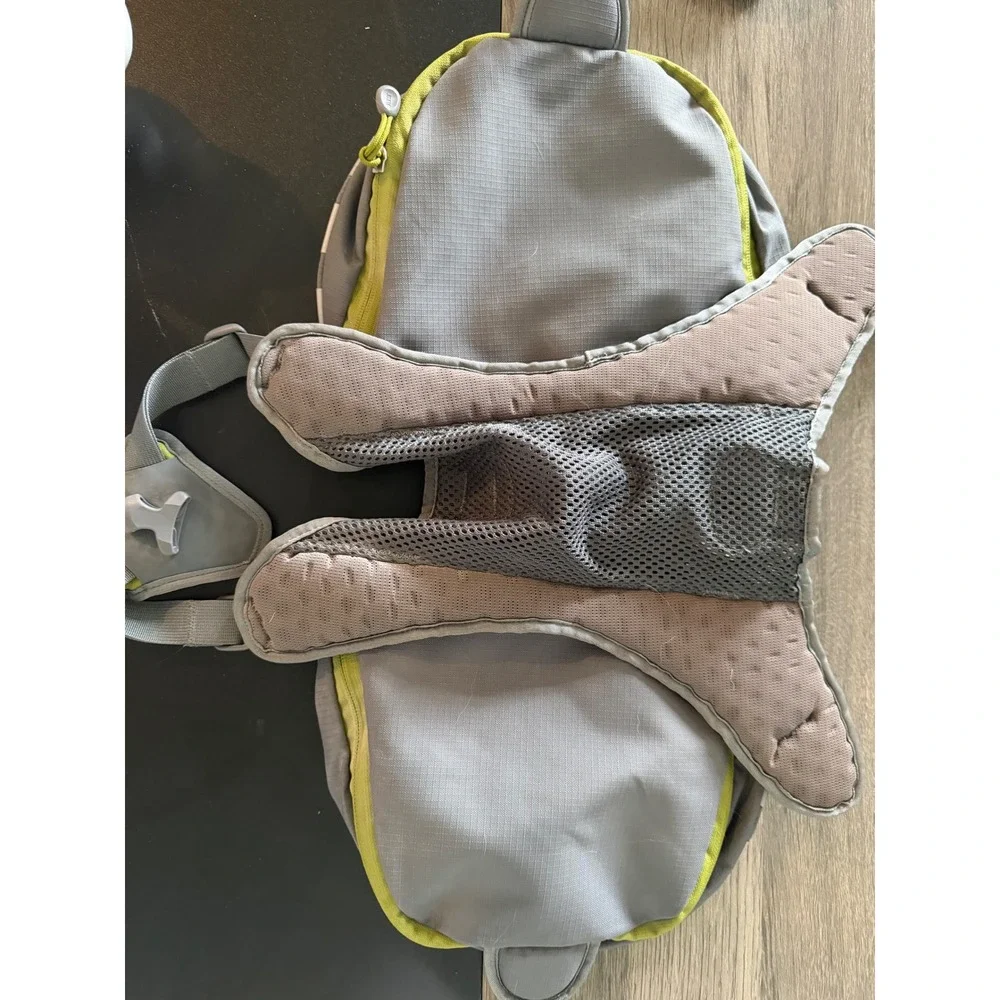 REI Co-op Dog Hiking Pack Harness Saddlebag Lime Green Grey Reflective Medium